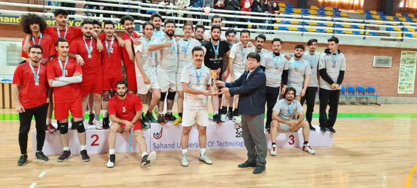 کسب مقام اول تیم والیبال دانشکده مهندسی پزشکی