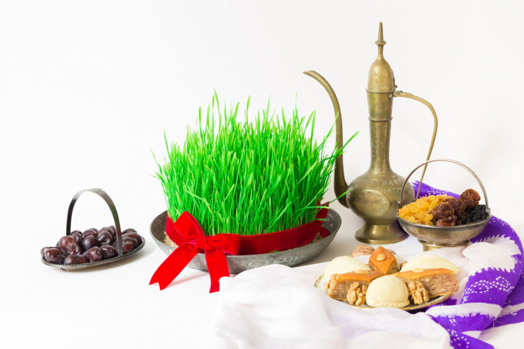 تبریک ماه مبارک رمضان و عید نوروز باستانی