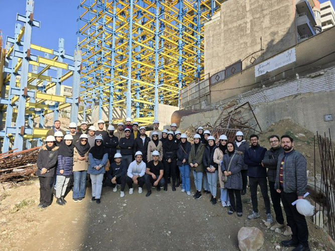 برنامه بازدید دانشجویان دروس فولاد و بتن از کارخانه ها و پروژه ها