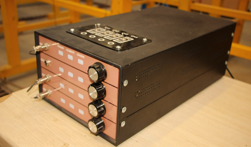 High Speed (up to 1MHz) Strain Data Logger