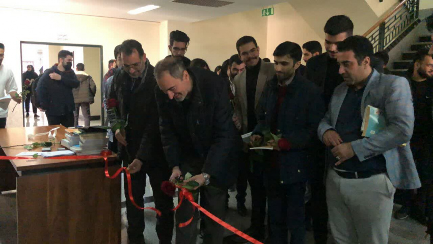 افتتاح اولین کتابخانه  با عنوان گنجینه اندیشه در طبقه اول ساختمان علامه جعفری