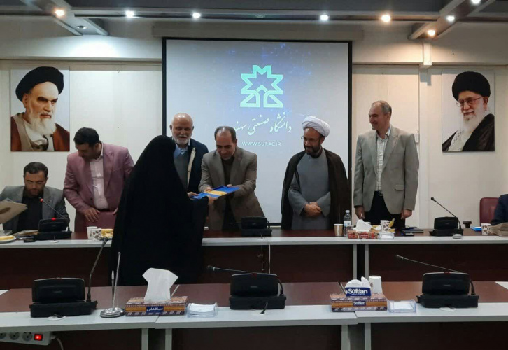 تقدیر از فعالان فرهنگی