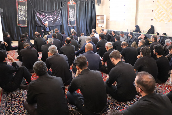 برگزاری مراسم عزاداری ابا عبدالله الحسین به همراه قرائت زیارت عاشورا روز شنبه ۲۳ تیرماه در مسجد پیامبر اعظم(ص) دانشگاه صنعتی سهند