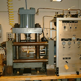 آزمایشگاه مکانیک سنگ