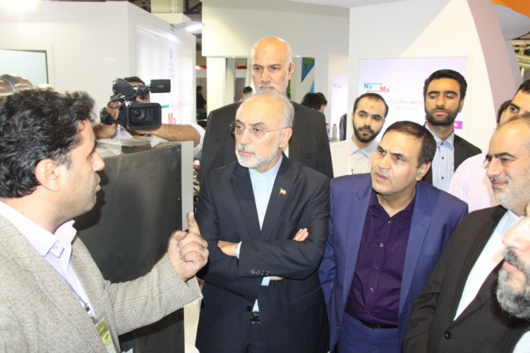 طرح تهیه غشاهای سرامیکی نانوساختار برای تولید کنسانتره پروتئین‌های آب پنیر به عنوان طرح منتخب طرح‌های نوآورانه فناوری نانو