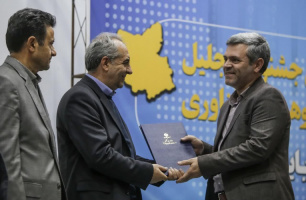 انتخاب  عضو هیأت علمی دانشکده مهندسی پلیمر به‌عنوان پژوهشگر برتر آذربایجان شرقی