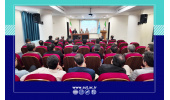 نشست صمیمی اعضای هیأت علمی دانشگاه صنعتی تبریز با رئیس و اعضای هیات رئیسه