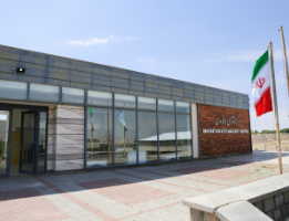 برگزاری وبینـار تخصصی در خصوص ارایه گزارش فرصت مطالعاتی صنعتـی &quot;بازیابی شبکه برق باختر&quot; توسط آقای دکتـر حمید خوشخو