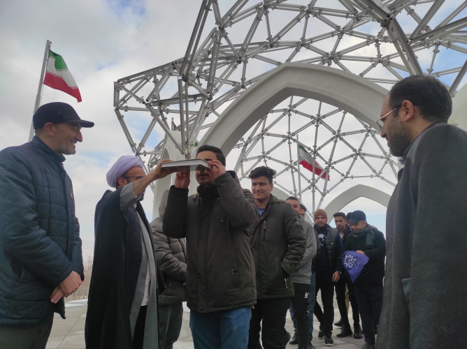 اعزام دانشجویان به اردوی فرهنگی زیارتی مشهد مقدس